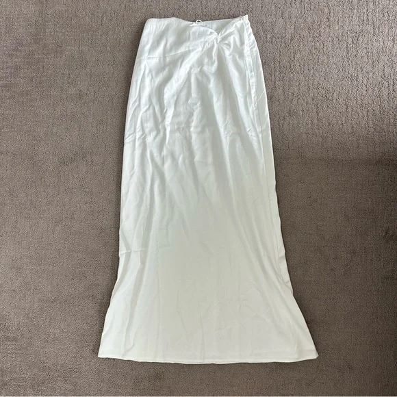 Peppermayo Exclusive - Crescent Light Twist Maxi Skirt - Ivory - Picture 2 of 5